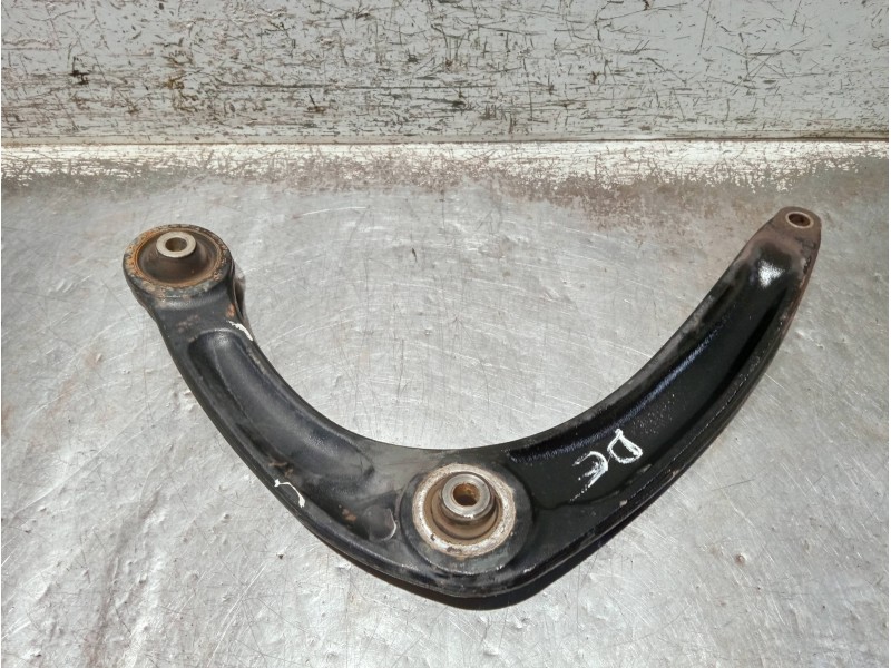 Recambio de brazo suspension inferior delantero derecho para peugeot partner kasten referencia OEM IAM 566792  