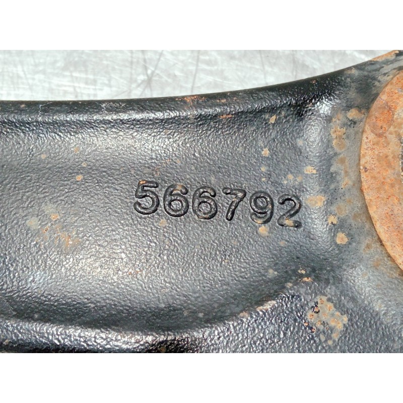 Recambio de brazo suspension inferior delantero derecho para peugeot partner kasten referencia OEM IAM 566792  