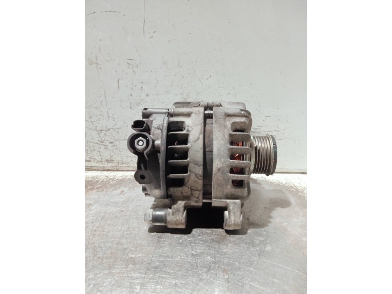 Recambio de alternador para peugeot partner kasten referencia OEM IAM 9678048880 2621087A TG15S205