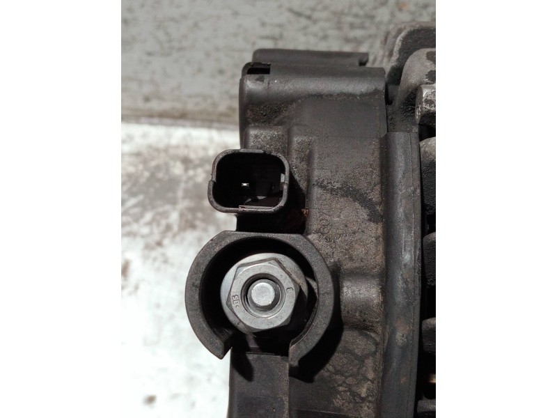 Recambio de alternador para peugeot partner kasten referencia OEM IAM 9678048880 2621087A TG15S205