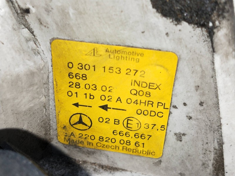 Recambio de faro derecho para mercedes clase s (w220) berlina 500 (220.075) referencia OEM IAM 0301153272  