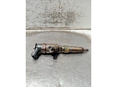 Recambio de inyector para peugeot partner kasten referencia OEM IAM 137227 0445110739 BOSCH 2