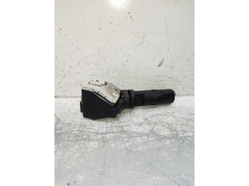 Recambio de mando luces para nissan qashqai (j10) acenta referencia OEM IAM 14425  