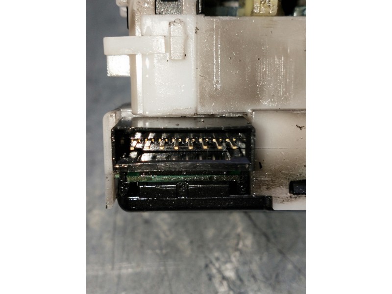 Recambio de mando luces para nissan qashqai (j10) acenta referencia OEM IAM 14425  