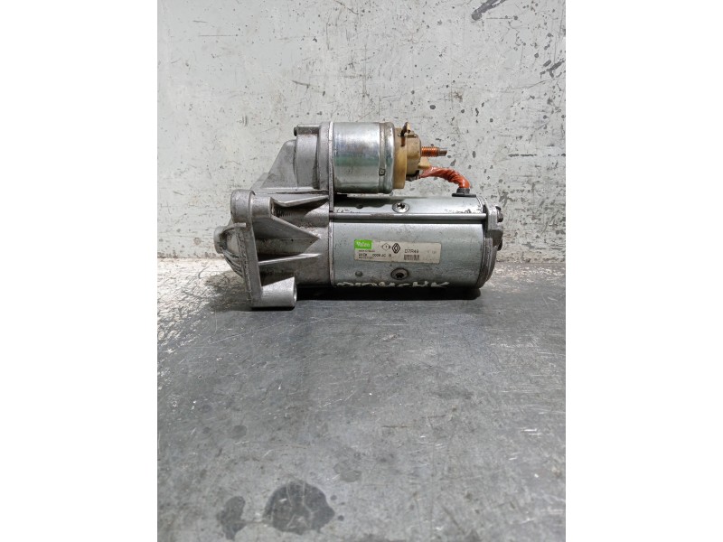 Recambio de motor arranque para renault megane ii berlina 5p referencia OEM IAM 8200331251  