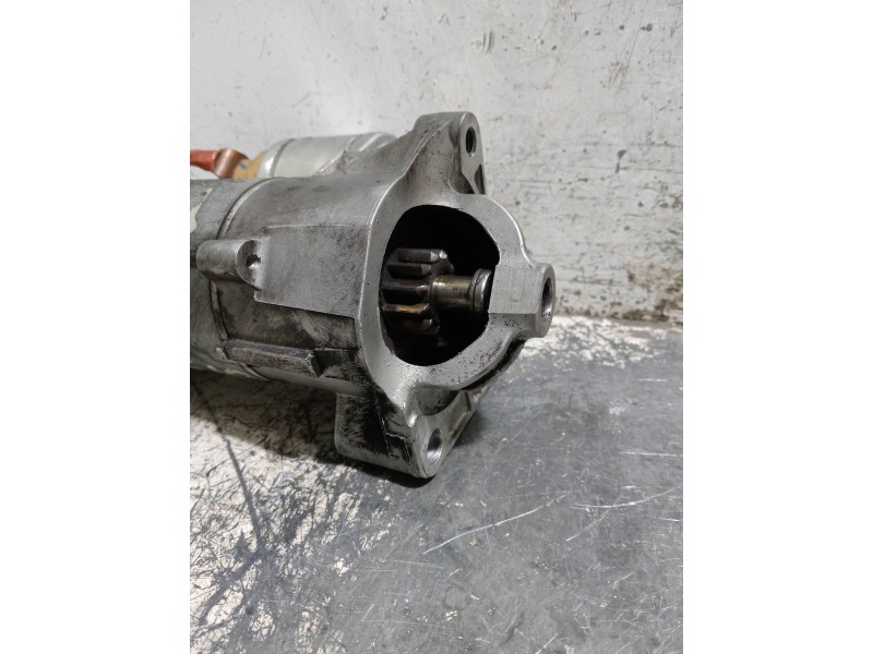 Recambio de motor arranque para renault megane ii berlina 5p referencia OEM IAM 8200331251  