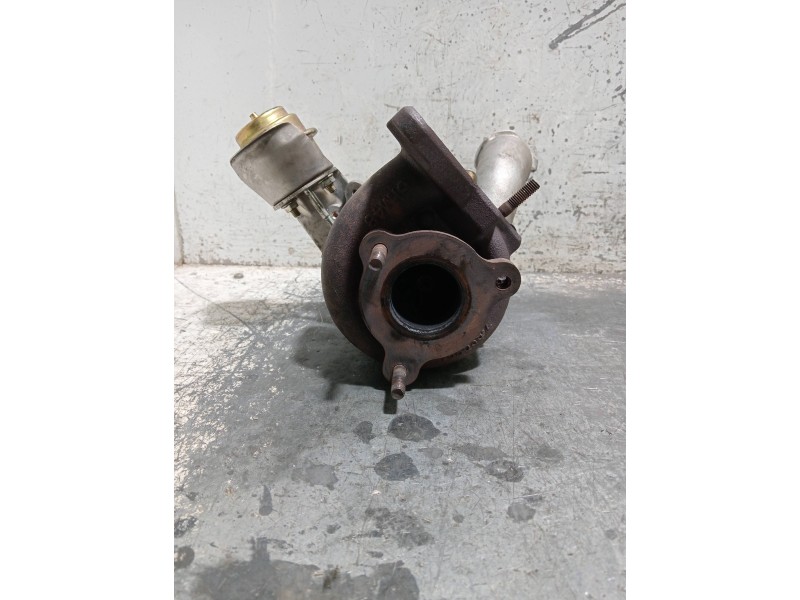Recambio de turbocompresor para renault megane ii berlina 5p referencia OEM IAM 708639  