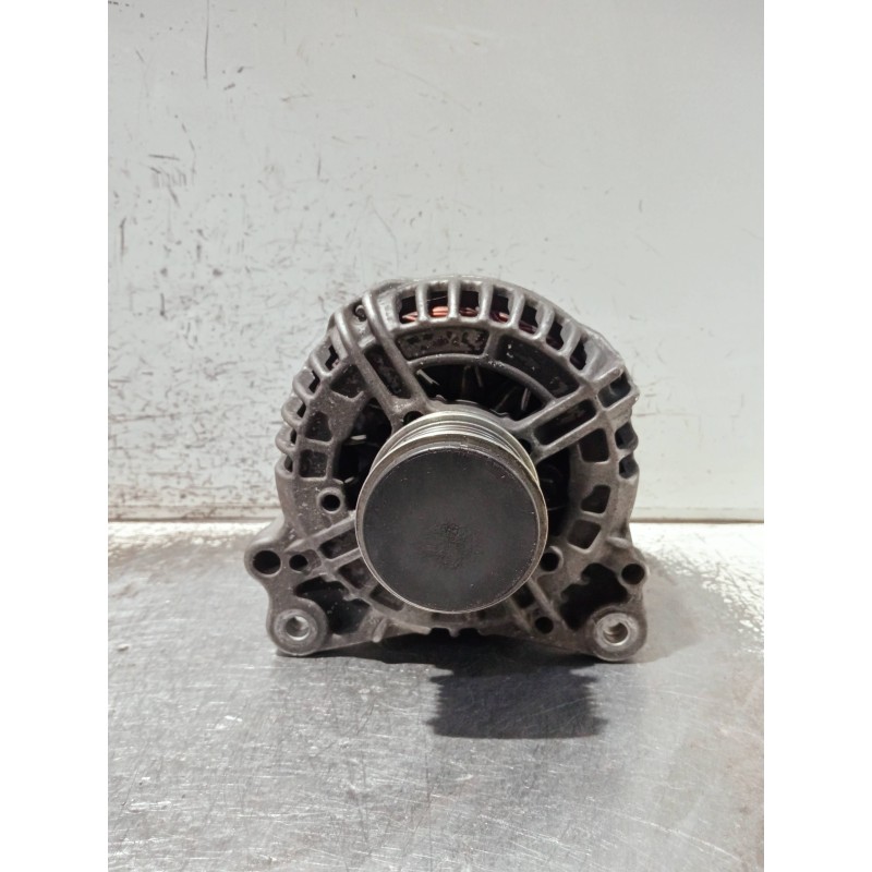 Recambio de alternador para audi a4 avant (8e) referencia OEM IAM 06F903023J 0124525092 