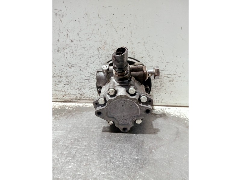 Recambio de bomba direccion para audi a4 avant (8e) referencia OEM IAM 8E0145155N 7690955121 