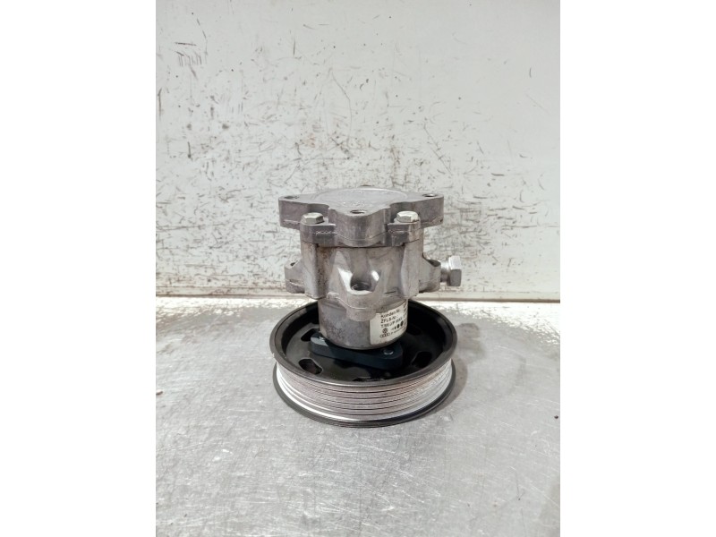 Recambio de bomba direccion para audi a4 avant (8e) referencia OEM IAM 8E0145155N 7690955121 