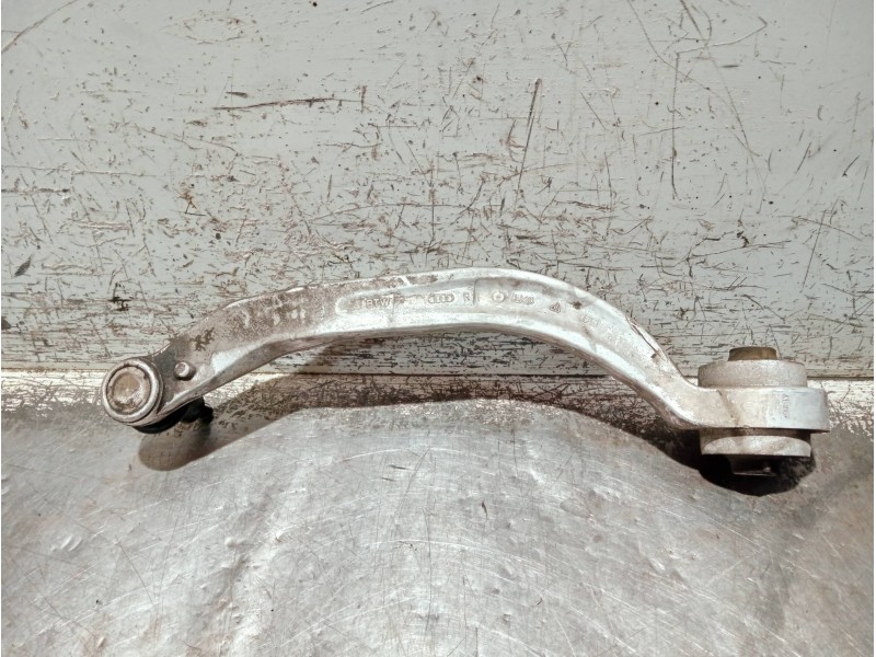 Recambio de brazo suspension inferior delantero derecho para audi a4 avant (8e) referencia OEM IAM   