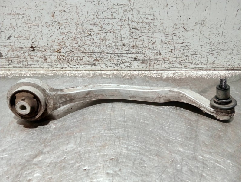 Recambio de brazo suspension inferior delantero derecho para audi a4 avant (8e) referencia OEM IAM   