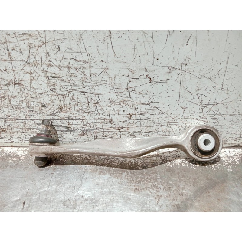 Recambio de brazo suspension superior delantero derecho para audi a4 avant (8e) referencia OEM IAM 8E0407510C  