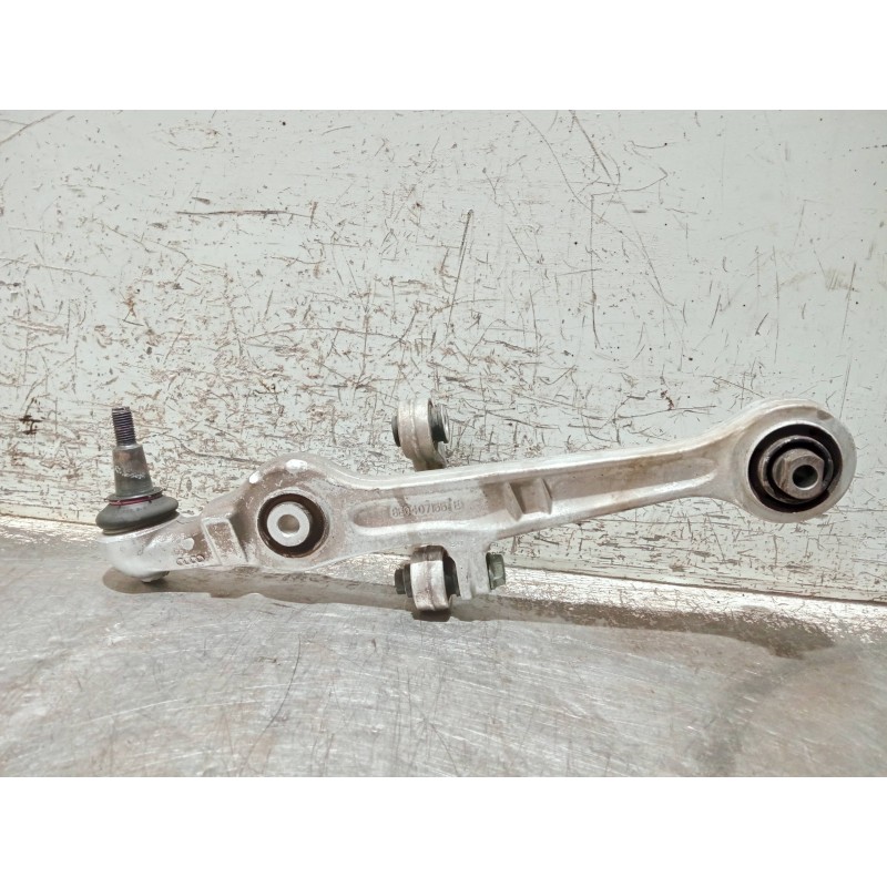Recambio de brazo suspension superior delantero izquierdo para audi a4 avant (8e) referencia OEM IAM 8E0407155E  