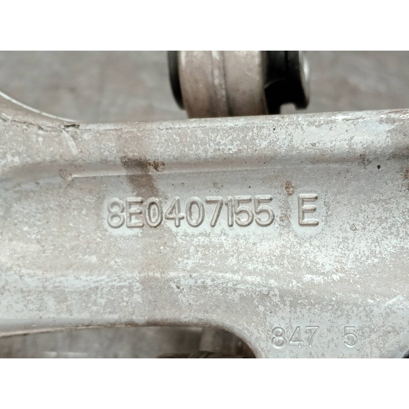 Recambio de brazo suspension superior delantero izquierdo para audi a4 avant (8e) referencia OEM IAM 8E0407155E  