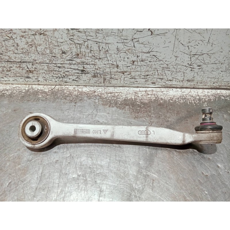 Recambio de brazo suspension superior delantero izquierdo para audi a4 avant (8e) referencia OEM IAM 8E0407505C  