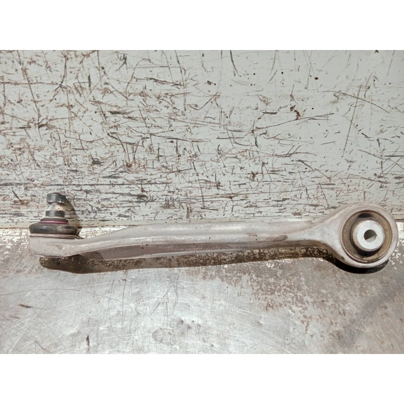 Recambio de brazo suspension superior delantero izquierdo para audi a4 avant (8e) referencia OEM IAM 8E0407505C  