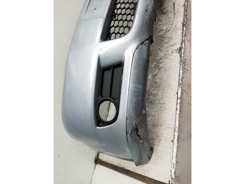 Recambio de paragolpes delantero para toyota corolla verso (r1) 2.2 d-4d luna referencia OEM IAM   OJO VER FOTOS