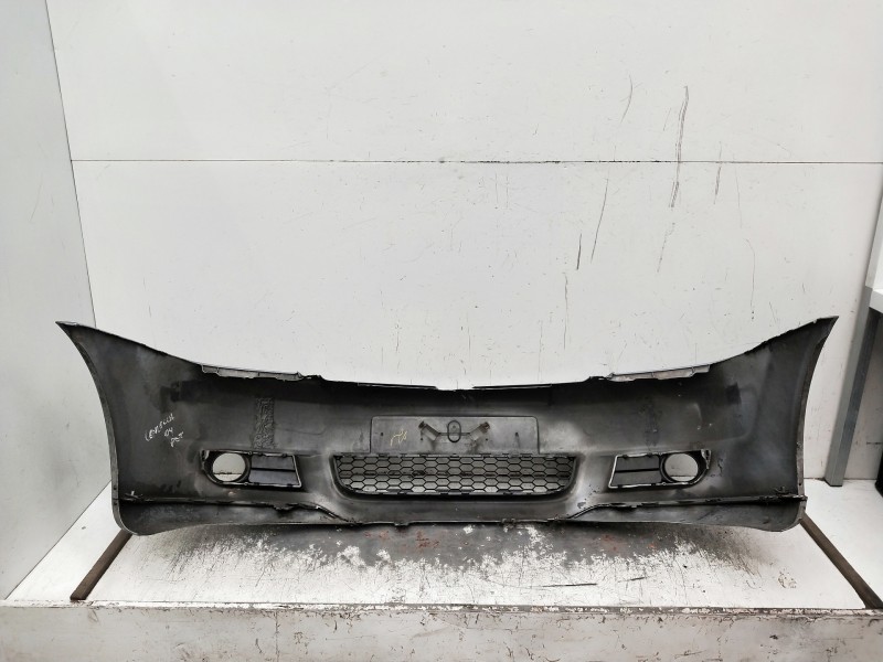 Recambio de paragolpes delantero para toyota corolla verso (r1) 2.2 d-4d luna referencia OEM IAM   OJO VER FOTOS