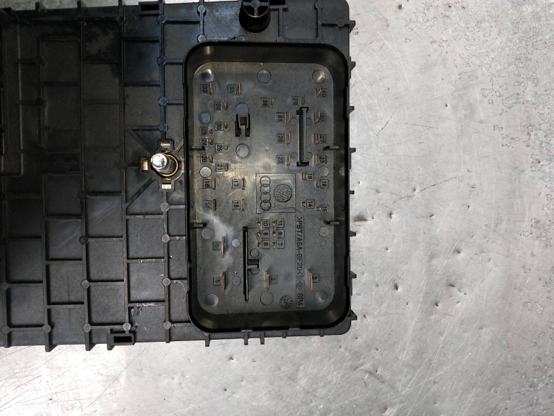 Recambio de caja reles / fusibles para volkswagen passat cc (357) 2.0 tdi referencia OEM IAM 3C0937125A  