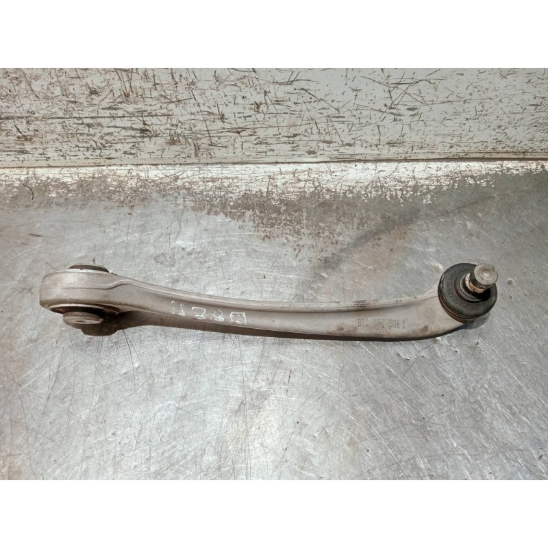 Recambio de brazo suspension superior delantero derecho para audi a4 avant (8e) referencia OEM IAM 8E0407506C  