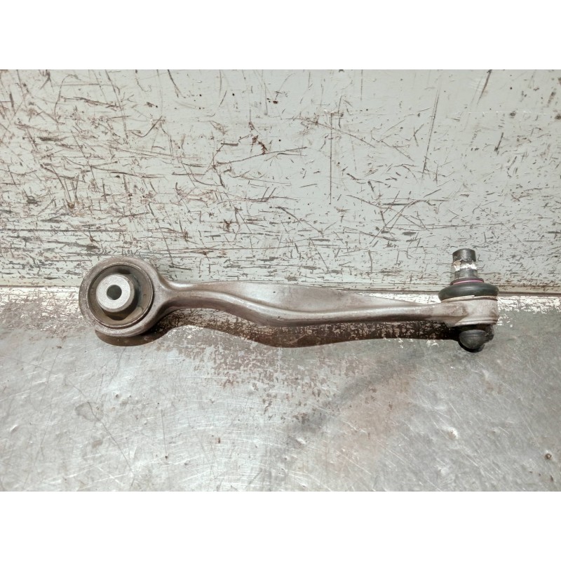 Recambio de brazo suspension superior delantero izquierdo para audi a4 avant (8e) referencia OEM IAM   