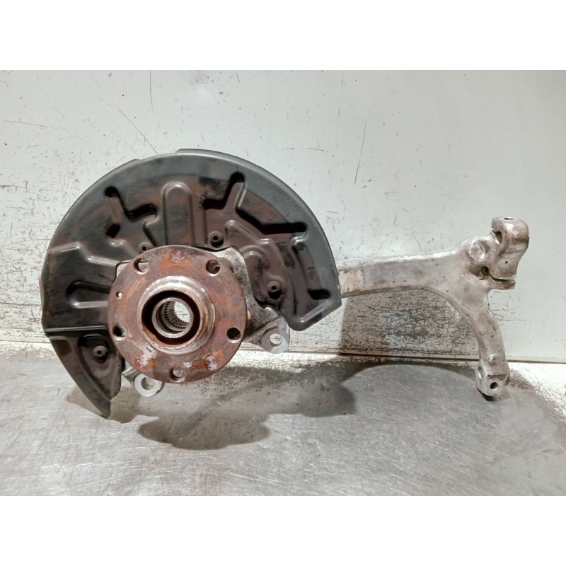 Recambio de mangueta delantera izquierda para audi a4 avant (8e) referencia OEM IAM 8E04072410  