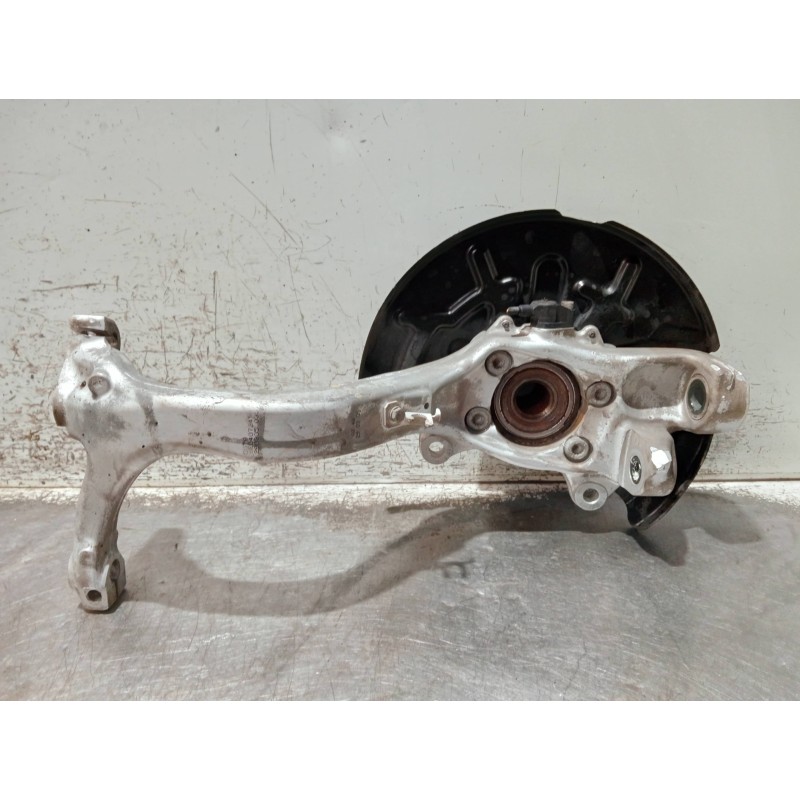 Recambio de mangueta delantera izquierda para audi a4 avant (8e) referencia OEM IAM 8E04072410  
