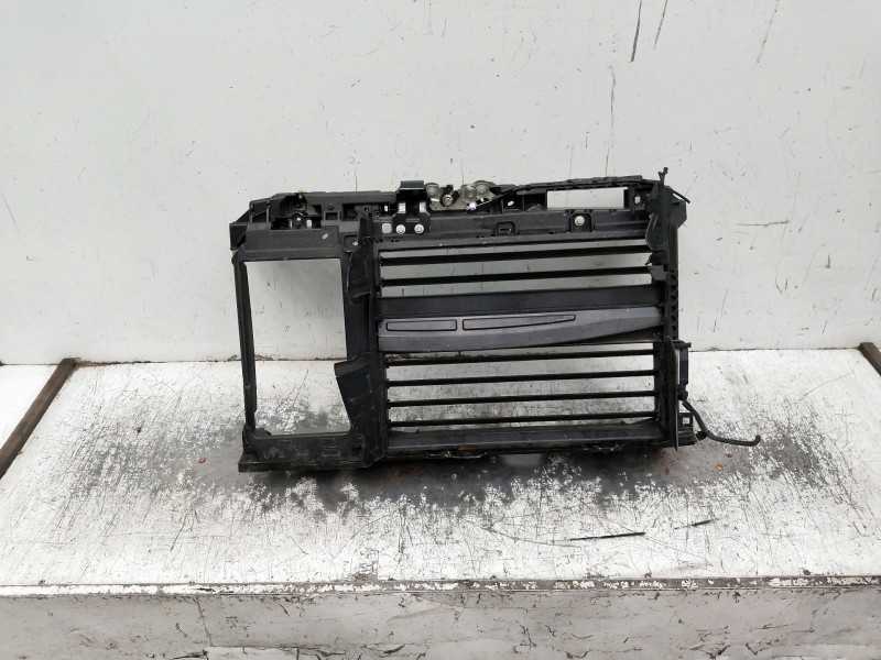 Recambio de panel frontal para peugeot 208 (p2) referencia OEM IAM 9829694880  