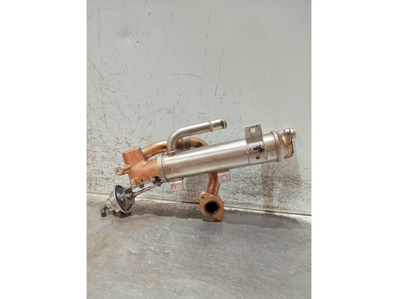 Recambio de enfriador egr para audi a4 avant (8e) referencia OEM IAM 2002287  