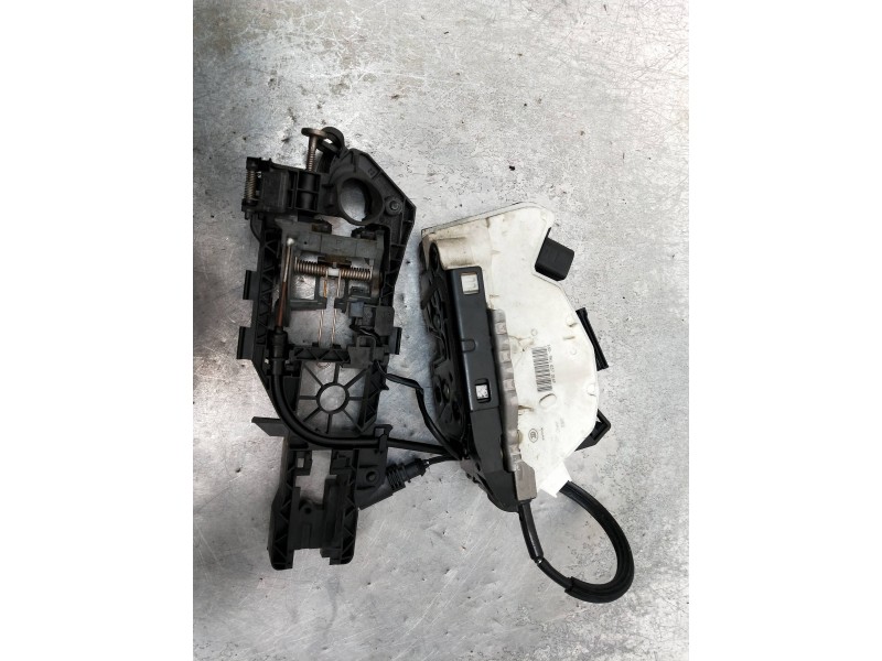 Recambio de motor cierre centralizado delantero derecho para volkswagen passat cc (357) 2.0 tdi referencia OEM IAM 16B5N1837016F