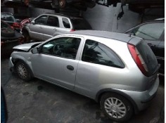 opel corsa c del año 2004 2