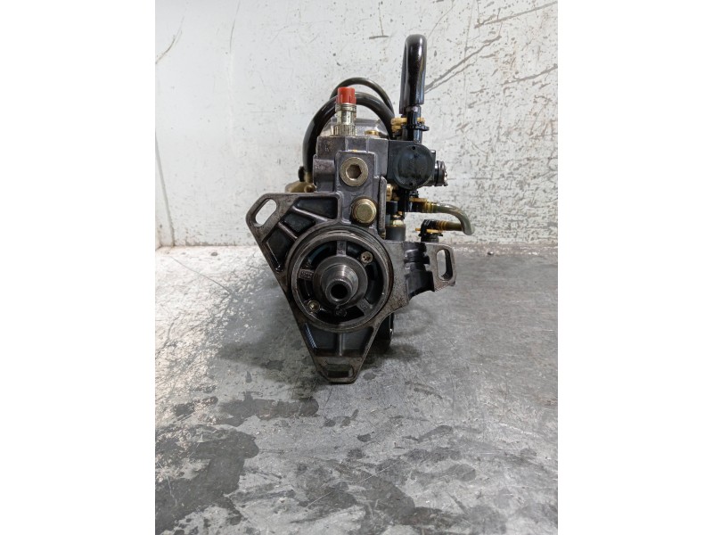 Recambio de bomba inyeccion para mercedes clase e (w210) berlina diesel referencia OEM IAM 0400196002 6060700501 BOSCH