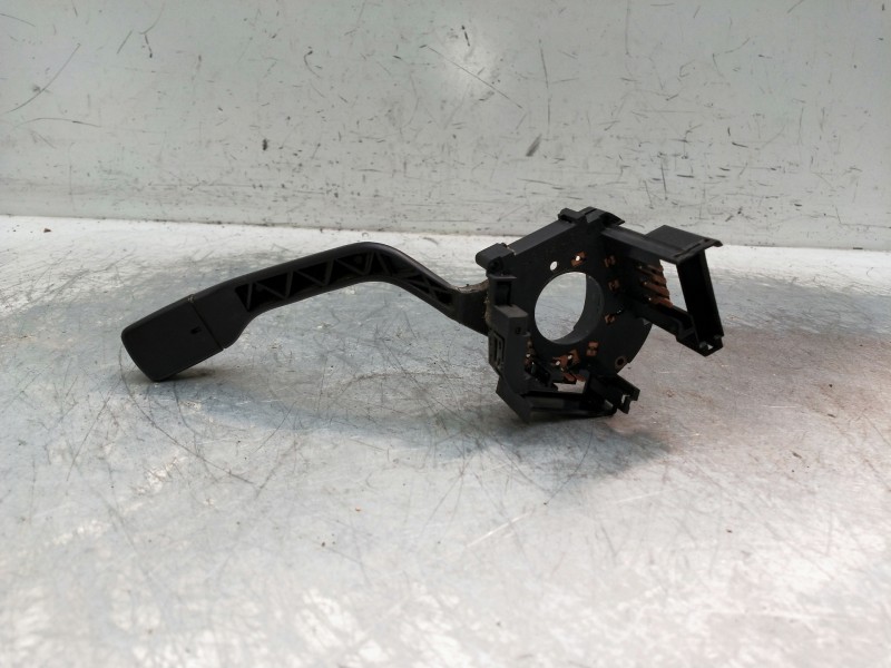 Recambio de mando limpia para seat toledo (1l) referencia OEM IAM   