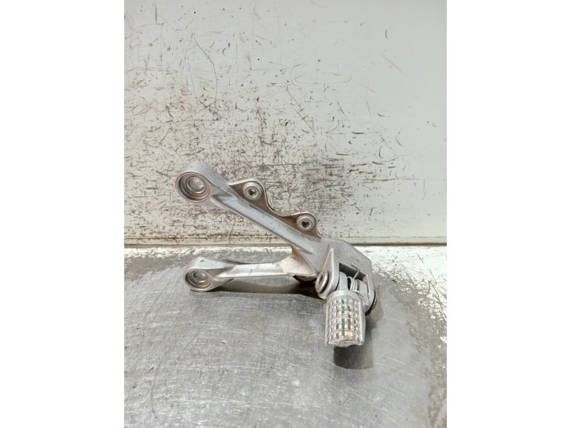 Recambio de estribo para kawasaki ninja zx-6 r/rr referencia OEM IAM ADC30160  DELANTERO IZQUIERDO