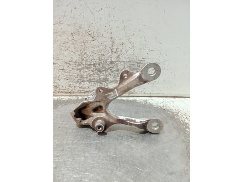 Recambio de estribo para kawasaki ninja zx-6 r/rr referencia OEM IAM ADC30160  DELANTERO IZQUIERDO