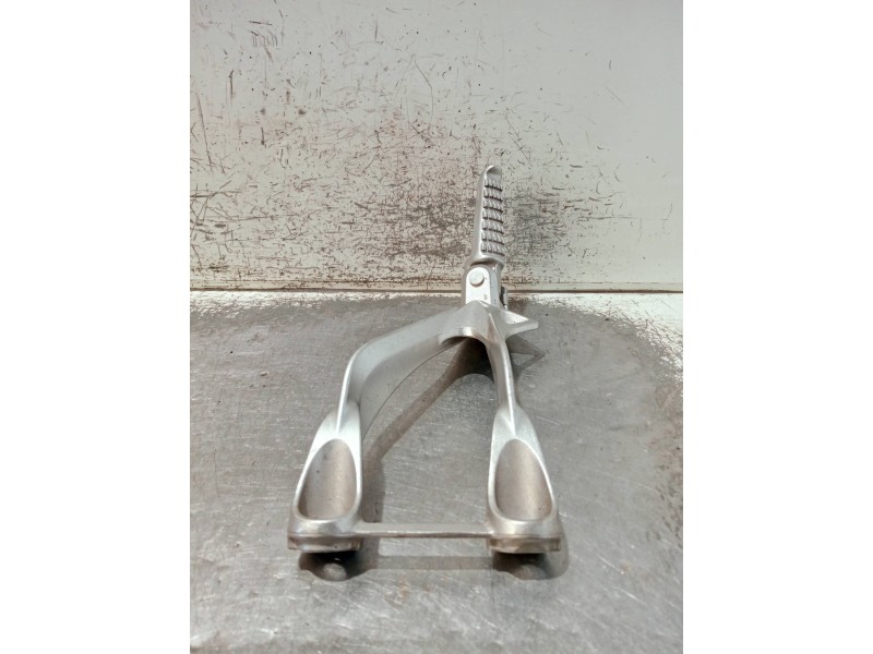 Recambio de estribo para kawasaki ninja zx-6 r/rr referencia OEM IAM ADC30145  TRASERO DERECHO