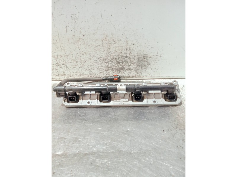 Recambio de rampa inyectora para kawasaki ninja zx-6 r/rr referencia OEM IAM   