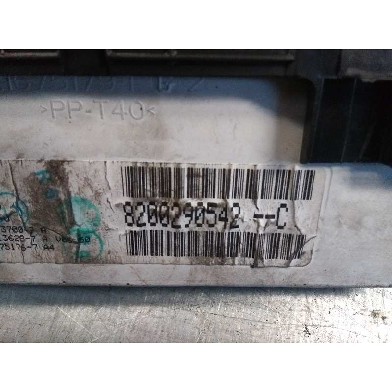 Recambio de pantalla multifuncion para renault megane ii berlina 5p business referencia OEM IAM 8200290542C 216759929 