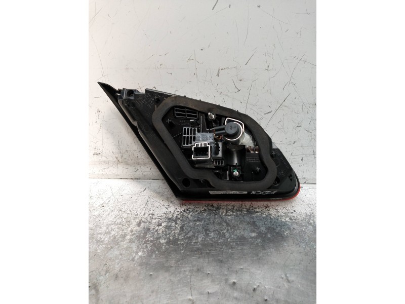 Recambio de piloto trasero derecho interior para volkswagen passat cc (357) 2.0 tdi referencia OEM IAM 3C8945308S  