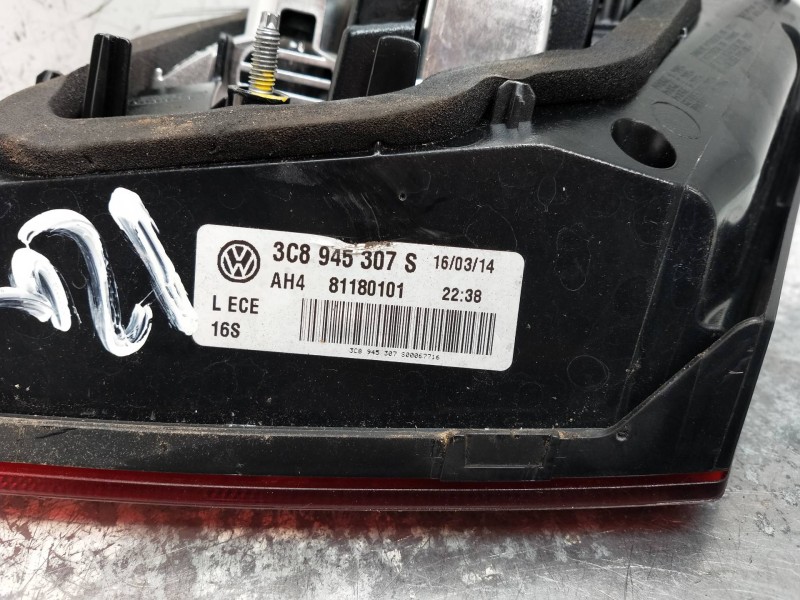 Recambio de piloto trasero izquierdo interior para volkswagen passat cc (357) 2.0 tdi referencia OEM IAM 3C8945307S  