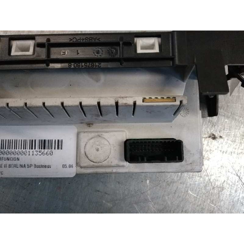 Recambio de pantalla multifuncion para renault megane ii berlina 5p business referencia OEM IAM 8200290542C 216759929 