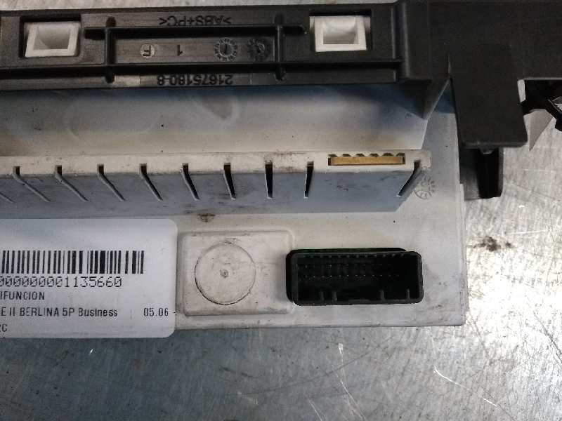 Recambio de pantalla multifuncion para renault megane ii berlina 5p business referencia OEM IAM 8200290542C 216759929 