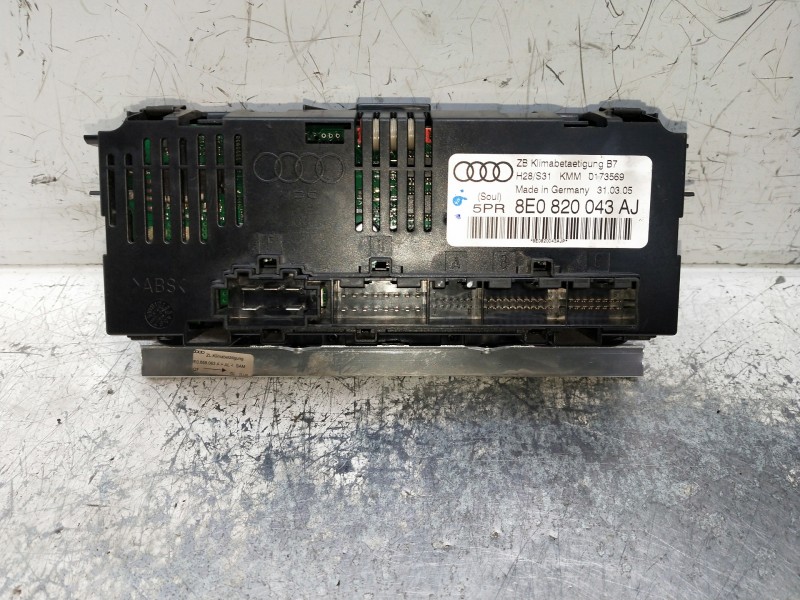 Recambio de mando calefaccion / aire acondicionado para audi a4 avant (8e) referencia OEM IAM 8E0820043AJ  
