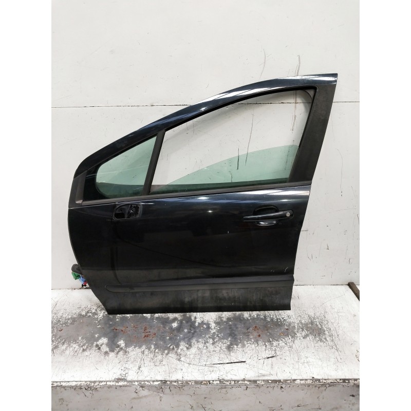 Recambio de puerta delantera izquierda para peugeot 308 referencia OEM IAM   5P