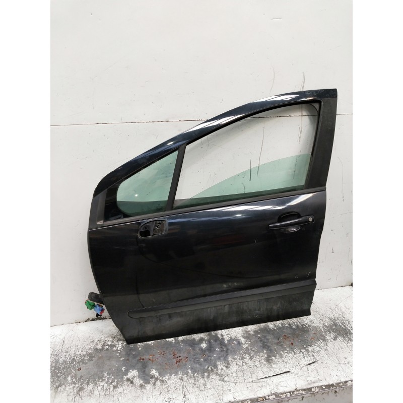 Recambio de puerta delantera izquierda para peugeot 308 referencia OEM IAM   5P