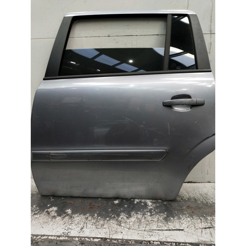 Recambio de puerta trasera izquierda para opel zafira b referencia OEM IAM  VER FOTOS 5P