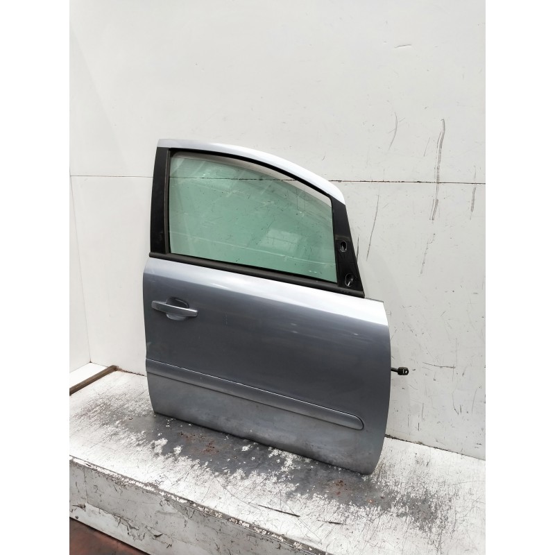 Recambio de puerta delantera derecha para opel zafira b referencia OEM IAM   5P