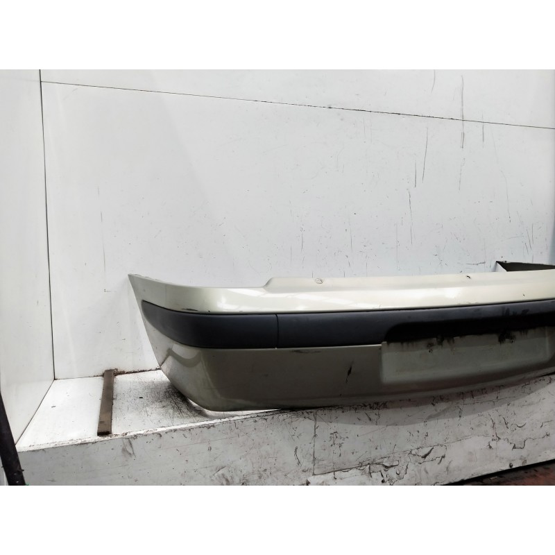 Recambio de paragolpes delantero para renault megane i fase 2 classic (la..) referencia OEM IAM   
