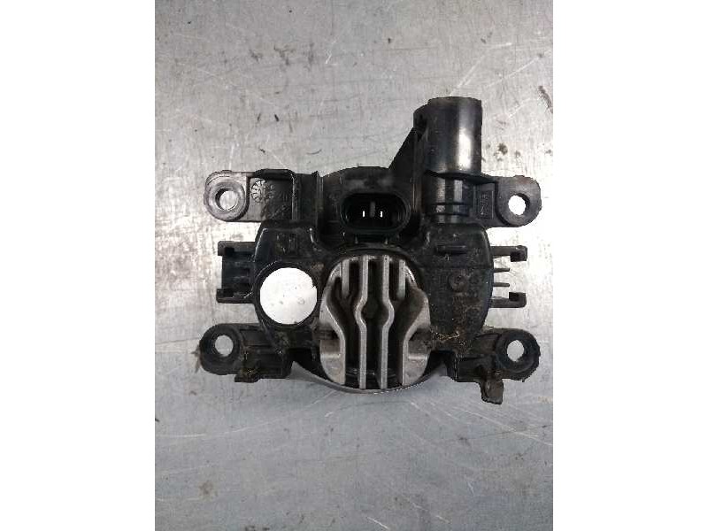 Recambio de faro antiniebla derecho para renault captur 0.9 energy referencia OEM IAM   